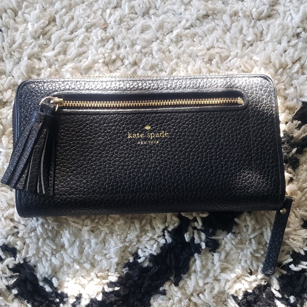 Kate spade wallet with front tassel
